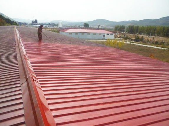 南坤镇彩钢瓦喷漆翻新服务